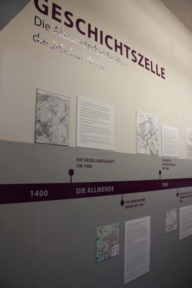 Blick in die Geschichtszelle der Ausstellung. Foto: Stadt Oldenburg