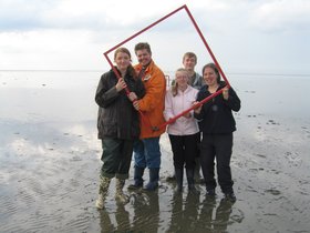 Teilnehmende des Projekts „Das Wattenmeer“. Foto: Blauschimmel Atelier e.V.