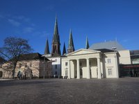 Lambertikirche und Schlosswache. Foto: Werner Fuhltrott