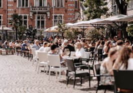 Rathausmarkt in Oldenburg. Foto: Mittwollen und Gradetchliev