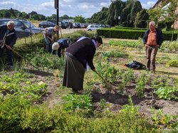 Gartengruppe in Aktion