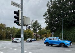 Der stark belastete Kreuzungsbereich Müllersweg/Bremer Heerstraße. Foto: Sascha Stüber