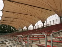 Marschwegstadion: Tribüne. Fotograf: Rolf Scharfenberg