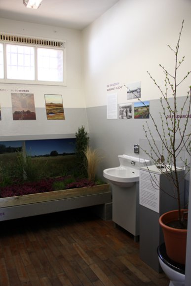 Blick in die Naturzelle der Ausstellung. Foto: Stadt Oldenburg