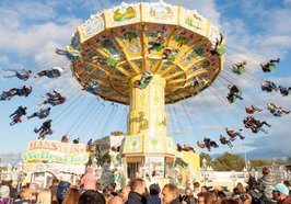 Kettenkarussell auf dem Kramermarkt. Foto: Sascha Stüber