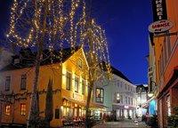 Funkeln und Strahlen - Oldenburg in der Vorweihnachtszeit. Foto: Hans-Jürgen Zietz