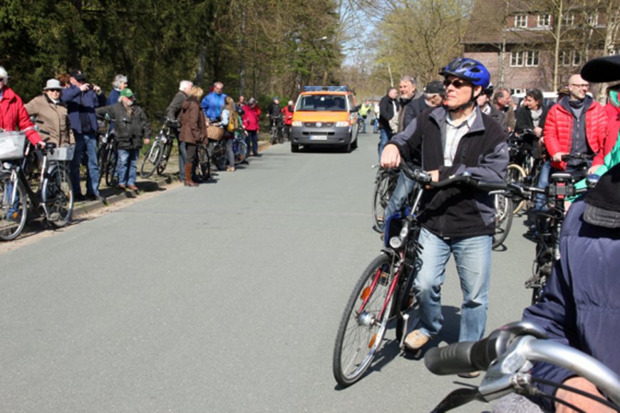 Bürgerinnen und Bürger bei der Fahrradtour. Foto: Stadt Oldenburg