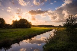 Sonnenuntergang an der Haaren in Wechloy. Foto: Jens Finke