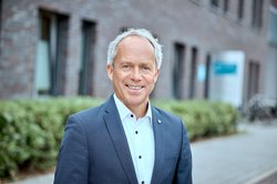 Ralph Wilken, Leiter der Wirtschaftsförderung Stadt Oldenburg. Foto: Foto- und Bilderwerk Ralph Wilken, Leiter der Wirtschaftsförderung Stadt Oldenburg. Foto: Foto- und Bilderwerk