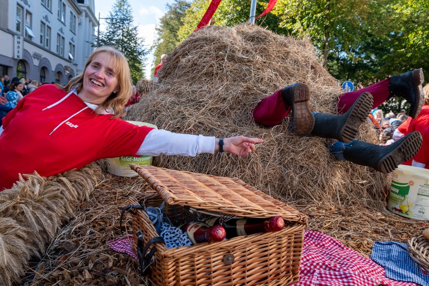 Teilnehmende am Festumzug. Foto: Sascha Stüber