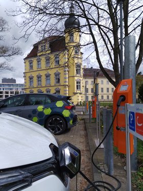 Carsharing-Station am Schloßplatz in Oldenburg. Foto: Stadt Oldenburg