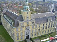 Das Schloss aus der Vogelperspektive. Foto: Hans-Dieter Janßen