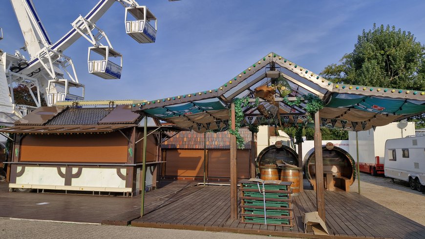 Der Aufbau der Enzian-Hütte am 17. September 2024. Foto: Stadt Oldenburg