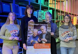 Sonja Degenhard (von links), Katrin Busse, Angelique Huxol und Pia Weber-Kohlenbach. Foto: Oldenburger Computermuseum 