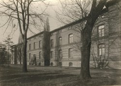 Ingenieurakademie an der Willerstraße, um 1930. Foto: Stadtmuseum