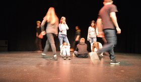 In Bewegung: Jugendliche der Oberschule Alexanderstraße. Sabine Bley