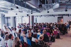 Veranstaltung beim Bildungsfestival 2022. Foto: CORE Oldenburg Veranstaltung beim Bildungsfestival 2022. Foto: CORE Oldenburg