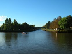 Blick über die Hunte auf die Stadtstrecke vom Küstenkanal. Foto: Stadt Oldenburg