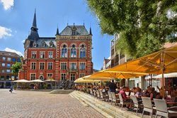 Das Oldenburger Rathaus. Foto: Hans-Jürgen Zietz 