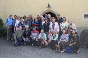 Gruppenbild: Mitglieder der DFG, des Ofenerdieker Wandervereins und der CFA. Foto: Jean-Luc Moreau