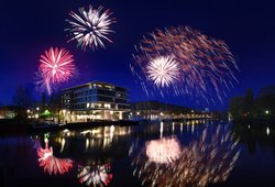 Feuerwerk zum Oldenburger Kramermarkt 2017. Foto: Hans-Jürgen Zietz