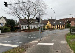 Die zweite Regenampel in Oldenburg ist nun einsatzbereit, sie ist an der Kreuzung Quellenweg/Bloherfelder Straße zu finden. Foto: Stadt Oldenburg