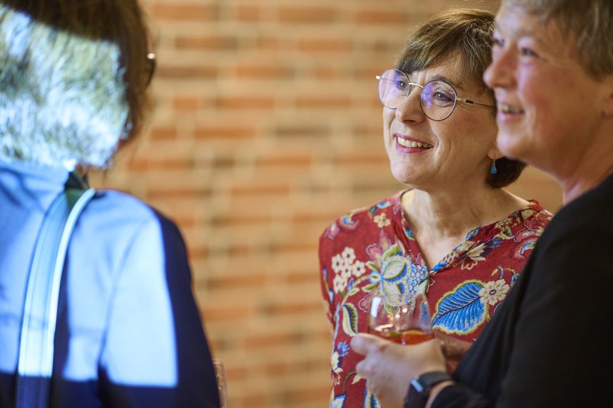 Dr. Christine Arbogast (Staatssekretärin Niedersächsisches Ministerium für Soziales, Arbeit, Gesundheit und Gleichstellung), Hanna Naber (Präsidentin des Niedersächsischen Landtags). Foto: Eiko Braatz