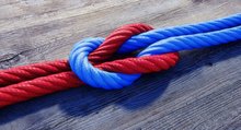 Knot of ropes. Picture: psdesign1/Fotolia.com