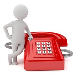 Figur mit rotem Telefon. Foto: fotomek/Fotolia Figur mit rotem Telefon. Foto: fotomek/Fotolia