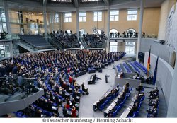 Blick auf das Plenum und Regierungsbank im Bundestag. Foto: DBT/Henning Schacht Blick auf das Plenum und Regierungsbank im Bundestag. Foto: DBT/Henning Schacht
