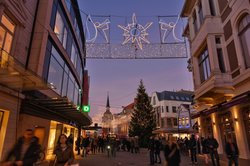 Die Oldenburger Innenstadt in der Vorweihnachtszeit. Foto: Hans-Jürgen Zietz