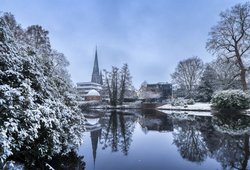 Winter im Schlossgarten von Oldenburg. Foto: Hans-Jürgen Zietz