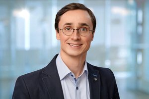 Gerrit Edelmann, Mitarbeiter im Fachdienst Unternehmensservice der Wirtschaftsförderung Stadt Oldenburg. Foto: Foto- und Bilderwerk Gerrit Edelmann, Mitarbeiter im Fachdienst Unternehmensservice der Wirtschaftsförderung Stadt Oldenburg. Foto: Foto- und Bilderwerk