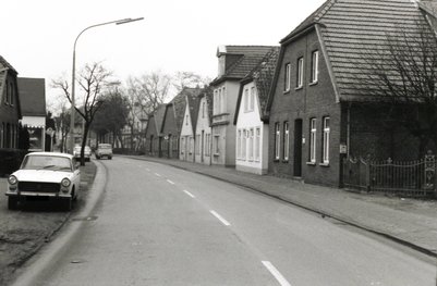 Gebäudezeile vor der Sanierung von Alt-Osternburg. Foto: Stadt Oldenburg