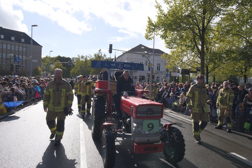 Teilnehmende am Festumzug. Foto: Sascha Stüber