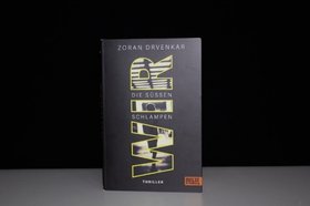 Der Thriller „Wir – Die süßen Schlampen“ von Zoran Drvenkar. Foto: Natalie Ebbecke/Institut für Germanistik, Carl von Ossietzky Universität Der Thriller „Wir – Die süßen Schlampen“ von Zoran Drvenkar. Foto: Natalie Ebbecke/Institut für Germanistik, Carl von Ossietzky Universität