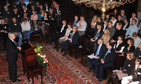 Begrüßung der Teilnehmenden durch den Bremer Bürgermeister Jens Böhrnsen. Foto: Senatspressestelle Bremen
