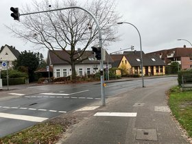 Die zweite Regenampel in Oldenburg ist nun einsatzbereit, sie ist an der Kreuzung Quellenweg / Bloherfelder Straße zu finden. Foto: Stadt Oldenburg